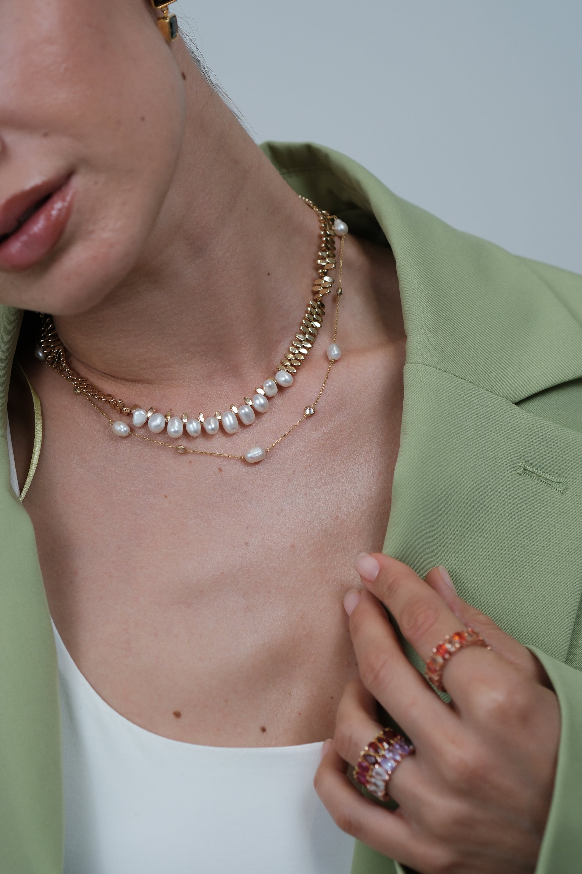 Dione Stone Chain Pearl Necklace