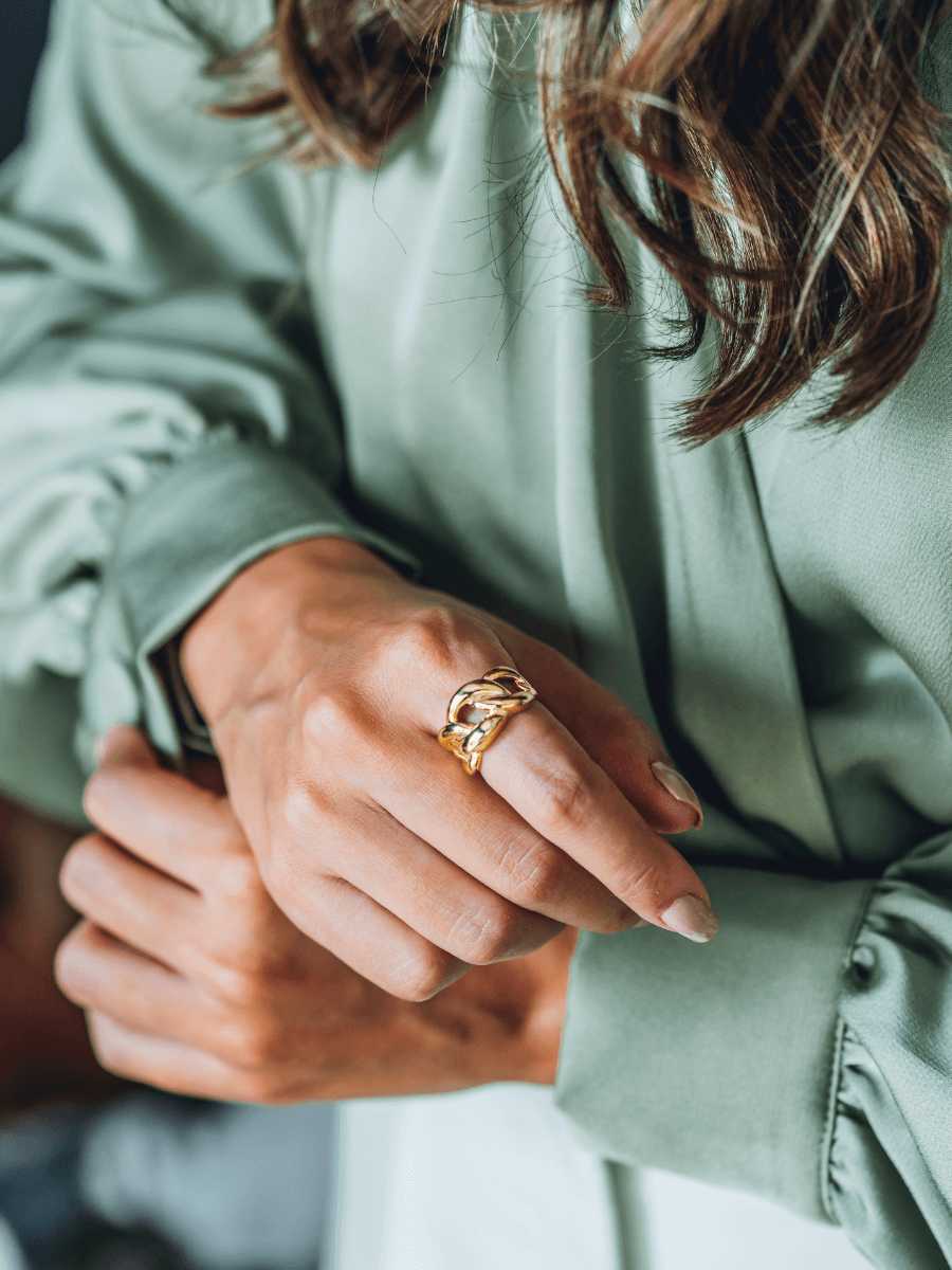 Bella Chain Ring