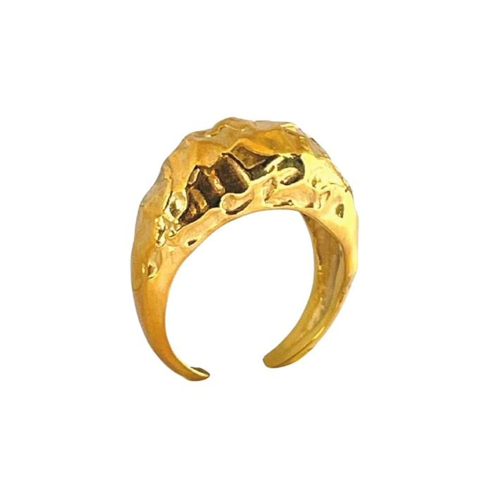 Pary Amorphous Oval Ring