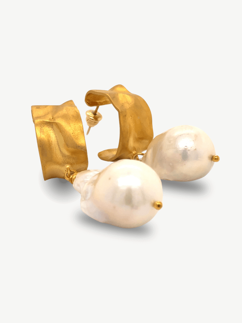Cora Pearl Hoop Earrings