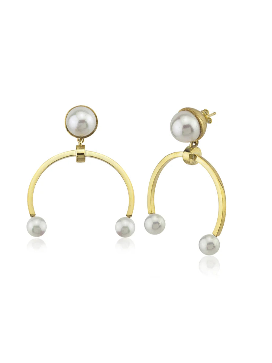 Moon Pearl Earrings