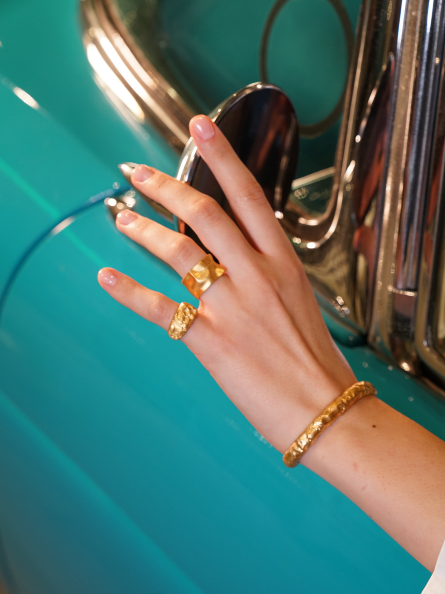 Deka Amorphous Rectangle Ring