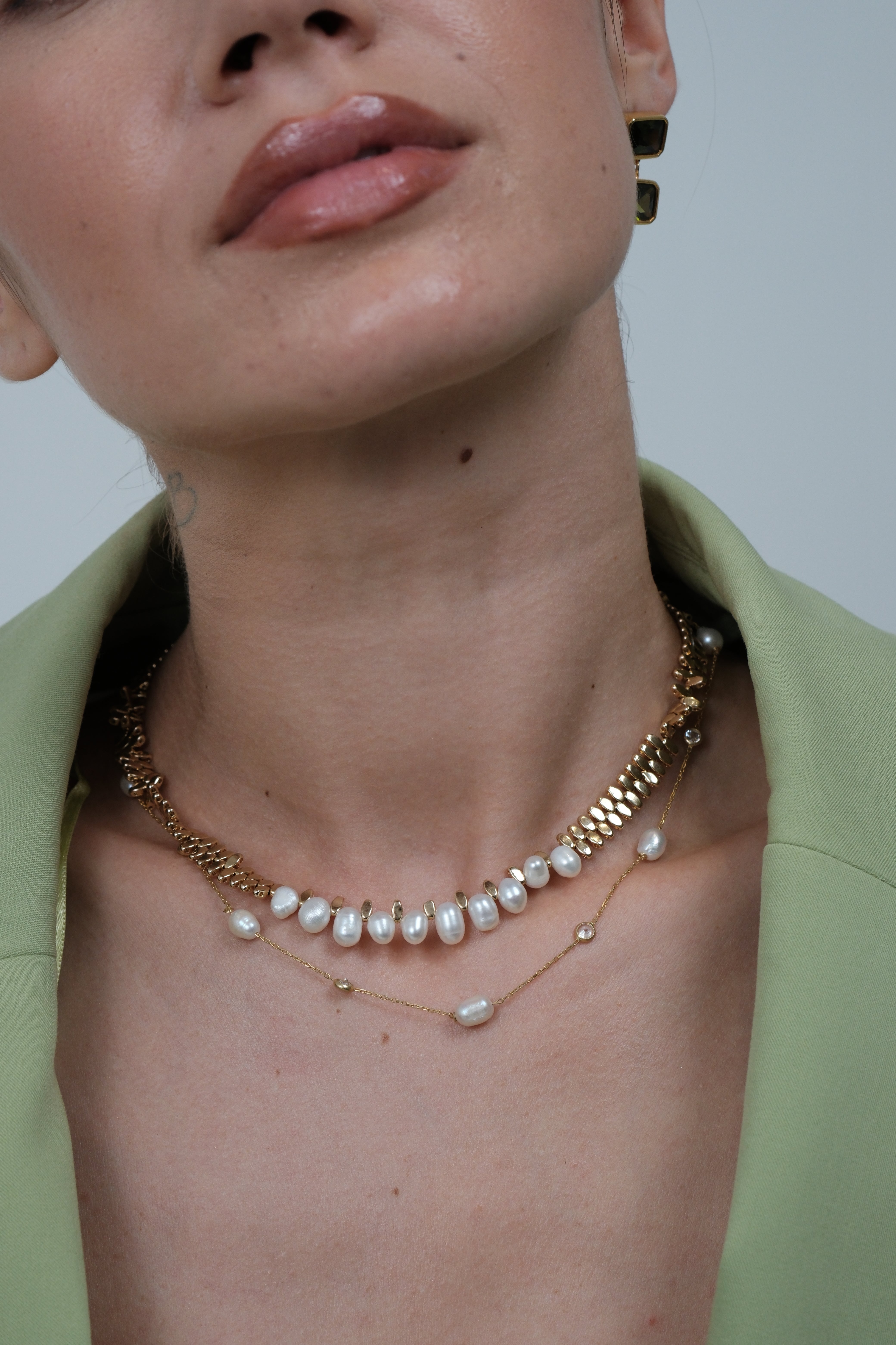 Dione Stone Chain Pearl Necklace