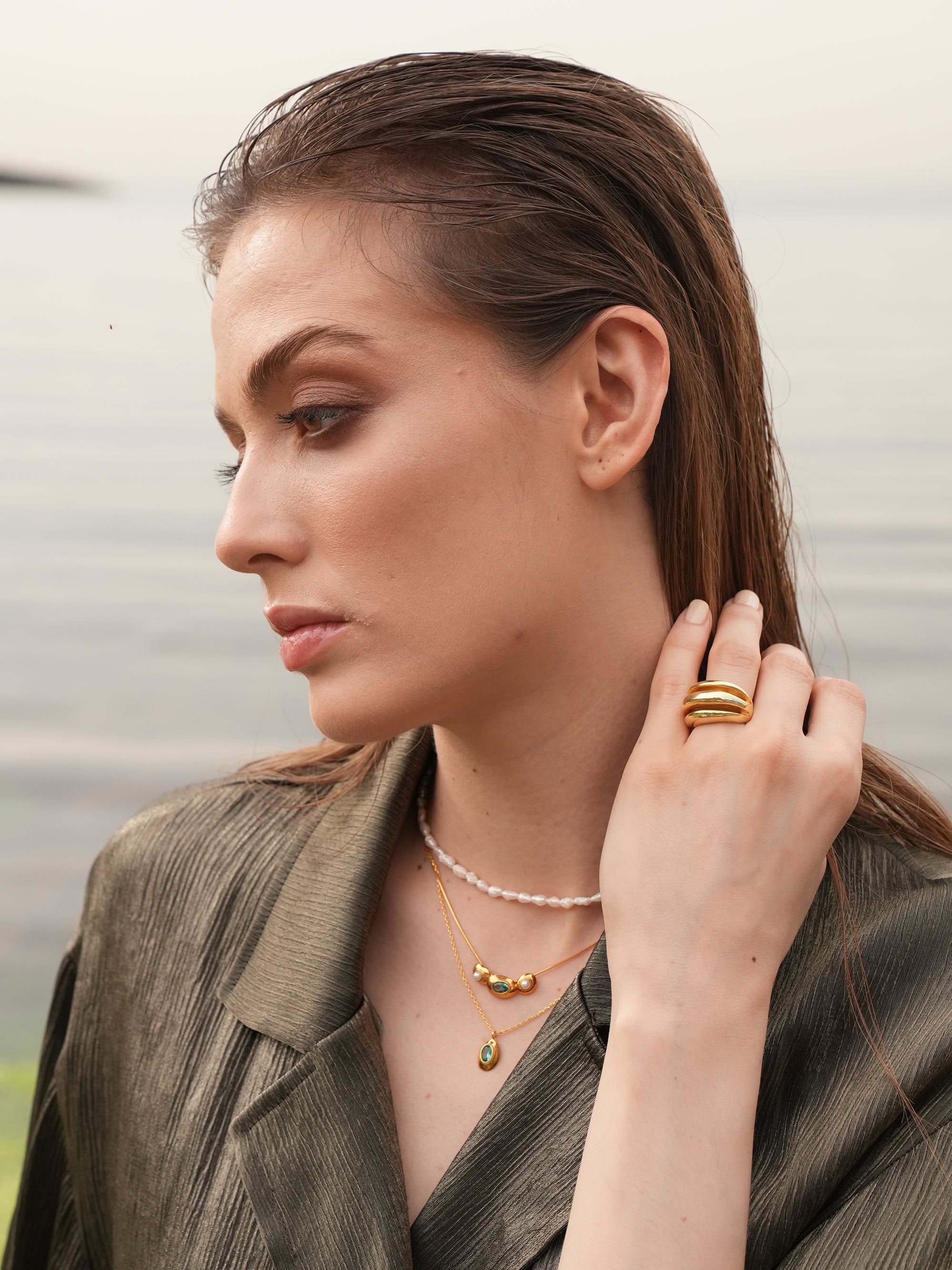 Ella Stone Oval Necklace