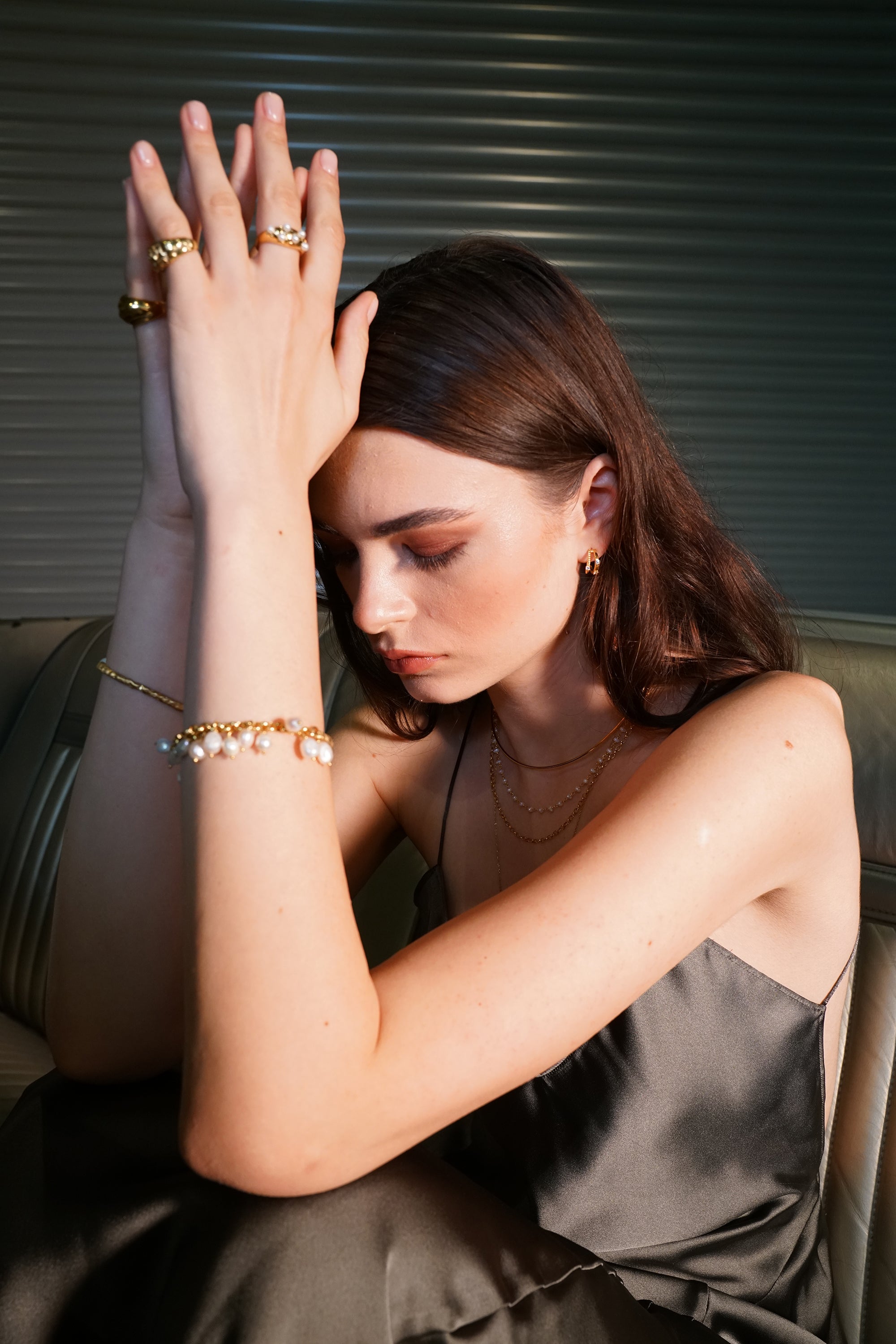 Layda Amorphous Matte Pearl Bracelet