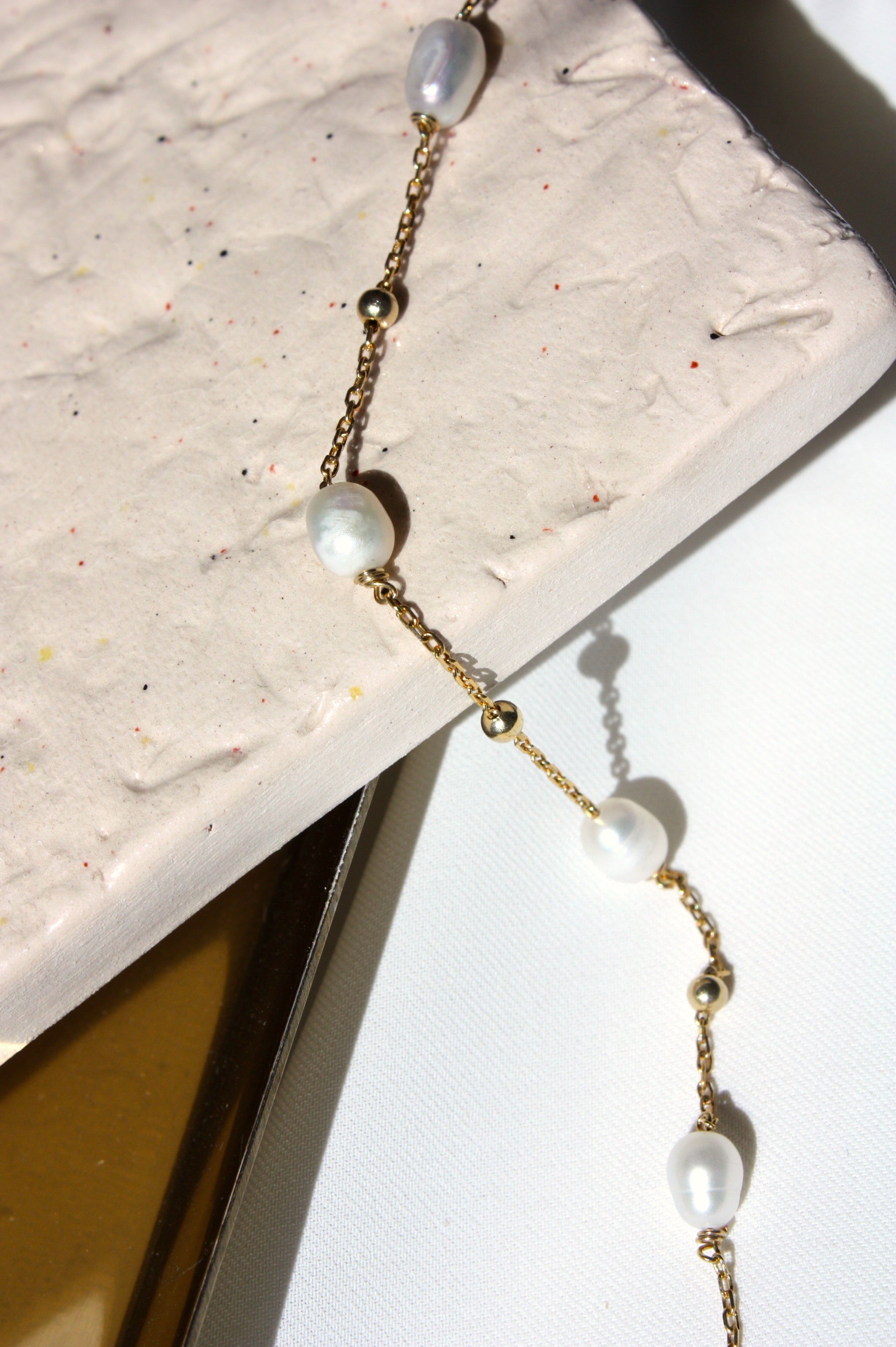 Mella Chain Pearl Necklace